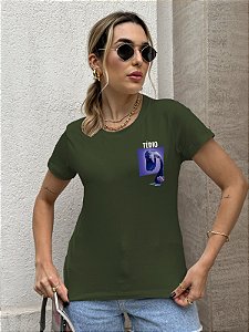 T-SHIRT TÉDIO DIVERTIDAMENTE DTF VERDE MILITAR