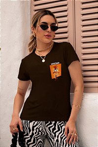 T-SHIRT ANSIEDADE DIVERTIDAMENTE DTF CHOCOLATE
