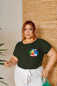 T-SHIRT PLUS SIZE DIVERTIDAMENTE DTF VERDE MILITAR XG