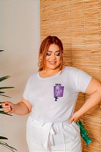 T-SHIRT PLUS SIZE MEDO DIVERTIDAMENTE DTF BRANCO XG