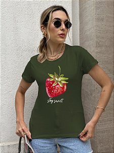T-SHIRT MORANGO STAY SWEET DTF VERDE MILITAR