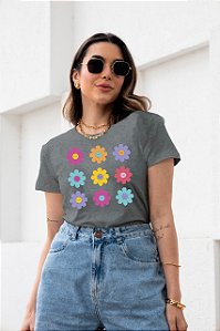 T-SHIRT FLORES MARGARIDAS DTF CINZA