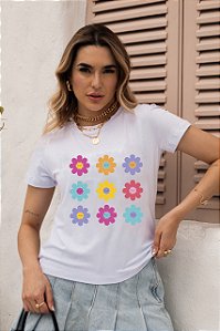 T-SHIRT FLORES MARGARIDAS DTF BRANCO