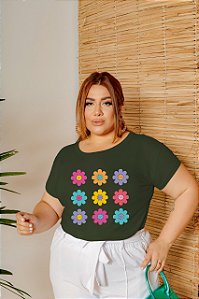 T-SHIRT PLUS SIZE FLORES MARGARIDAS DTF VERDE MILITAR XG