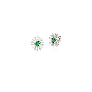 Brinco Esmeralda Oval e Borda de Diamantes