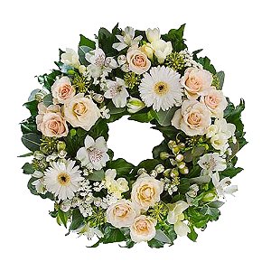 Coroa de Flores Estilo Arco Americano, Com Flores em Tonalidades Claras