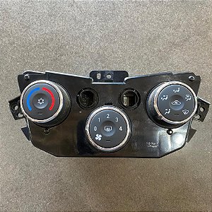 COMANDO AR CONDICIONADO CHEVROLET SPIN 2018 CODIGO GM 52106098