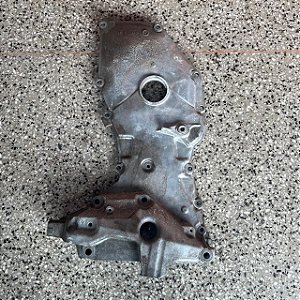 TAMPA FRONTAL MOTOR NISSAN MARCH VERSA 1.6 16V 2016