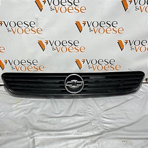 GRADE DIANTEIRA CHEVROLET VECTRA GLS 1998 ORIGINAL CODIGO GM 93240971