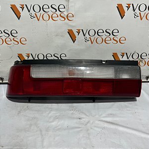 LANTERNA TRASEIRA ESQUERDA SUZUKI SWIFT 1993 ORIGINAL CODIGO SUZUKI 22032283