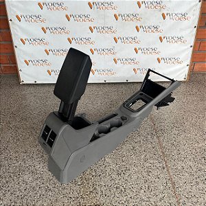 CONSOLE CENTRAL C/ APOIO DE BRAÇO VOLKSWAGEN POLO VIRTUS HIGHLINE 2020 CÂMBIO AUTOMATICO