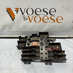 CAIXA FUSÍVEL BATERIA FIAT CRONOS ARGO CODIGO FIAT 00620441530