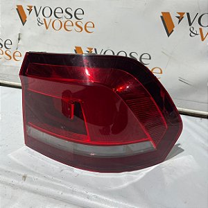 LANTERNA TRASEIRA DIREITA VW FOX 2016 ORIGINAL CODIGO VOLKSWAGEN 5Z0945096C (POSSUI AVARIAS)