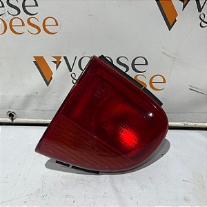 LANTERNA TAMPA TRASEIRA ESQUERDA FORD ESCORT 1997 - 2002 ORIGINAL FORD 93AG15K258