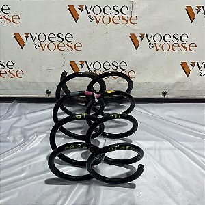 MOLAS DIANTEIRA RENAULT OROCH 2020