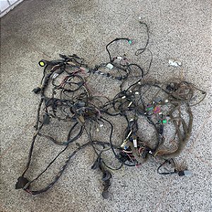 CHICOTE CENTRAL INTERNO FIAT SIENA ELX TETRAFUEL 1.4 2010 CODIGO FIAT 51840863