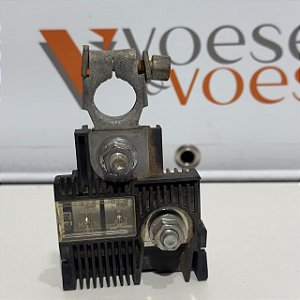 CAIXA FUSÍVEL BATERIA TOYOTA ETIOS 2016 ORIGINAL