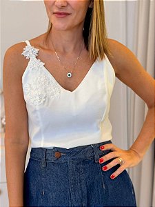 Blusa Aplicação Flores