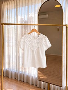 Blusa Algodão Com Renda