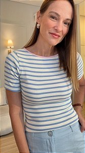 Blusa Listrada Decote Canoa