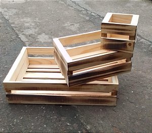 Caixas e caixotes/ cachepo em madeira