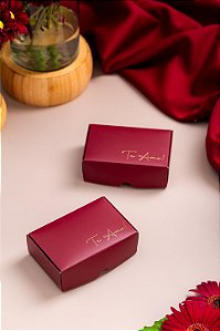 Caixa Basculante para 6 Doces - Coleção Encanto Bordô (20 unidades)