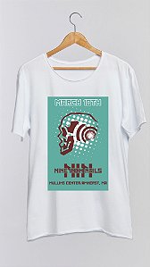 Camiseta NINE INCH NAILS - 100% algodão corte a fio branca