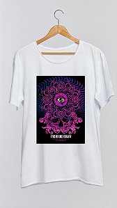 Camiseta MANDALA - 100% algodão corte a fio branca