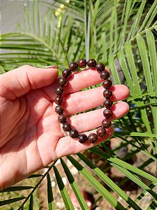 Pulseira Esfera 8mm Granada – Paixão, Entusiasmo e Disposição