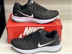 Tenis Nike Tokou