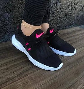 Tenis Nike Elástico