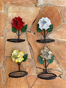 Saboneteira de Ferro com Flor