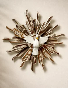 Divino Resplendor Espirito Santo De Parede Artigo Religioso Em Madeira