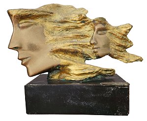 Odette Eid, Escultura em Bronze representando Mãe e filha  20x32x10 cm (fora a base)