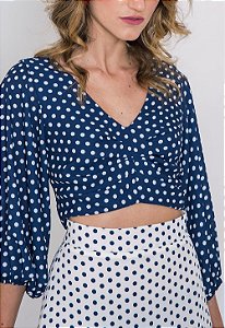 Blusa Iorane Modelo Cropped Estampa Marinho com Poás Branco