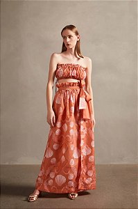 Saia Longa Adriana Degreas Estampada Motivo Conchas Fundo Coral