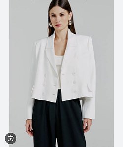 Blazer NV Offwhite Modelo Amalia