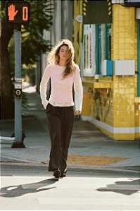 Calça Zara Marrom Claro Modelo Pantalona