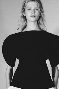 Blusa Zara Preta Assimétrica Com Mangas Bufantes