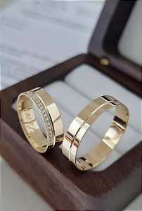 Par de Alianças Atlanta em Ouro18k - 5MM