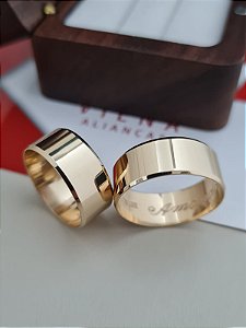 Par de Alianças Madrid Polida em Ouro18k - 8MM