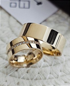 Exclusivo par de Alianças Abu Dhabi em Ouro 18k com diamantes - 7MM
