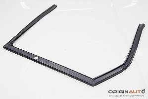 Guarnição Vidro Porta Traseira Direita Discovery Sport 2015