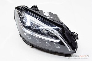 Farol Direito Mercedes C180 C200 2019 A2059060805 Detalhe