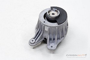 Coxim Motor Direito Mercedes C200 2019 A2052407700