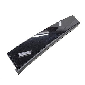 Moldura Black Piano Porta Tras Dir Volvo Xc40 Moment T5 2020 31448394