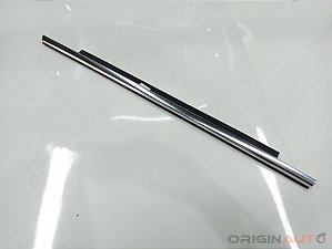 FRISO EXTERNO PORTA TRASEIRA ESQUERDA AUDI A3 SEDAN 1.8 TFSI 2014 8V5853763