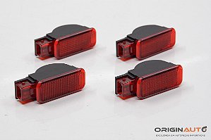 LANTERNA FORRO PORTA AUDI A3 SEDAN 1.8 TFSI 2014 6Y0947411
