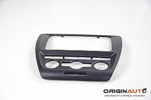 MOLDURA PAINEL MULTIMIDIA VOLKSWAGEN JETTA 2.0 TSI 2014 5C6858071B
