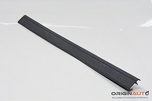 MOLDURA INTERIOR SOLEIRA ESQUERDA MERCEDES C 180 COUPE W204 2014 A2076860336